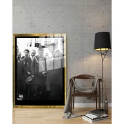 Yapay Zeka ile Yenilenmiş Atatürk Fotoğrafları Siyah Beyaz Cam Tablo, 3d Dekoratif BaskıDik 01