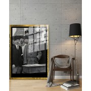 Yapay Zeka ile Yenilenmiş Atatürk Fotoğrafları Siyah Beyaz Cam Tablo, 3d Dekoratif BaskıDik 88