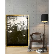 Yapay Zeka ile Yenilenmiş Atatürk Fotoğrafları Siyah Beyaz Cam Tablo, 3d Dekoratif BaskıDik 96