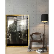 Yapay Zeka ile Yenilenmiş Atatürk Fotoğrafları Siyah Beyaz Cam Tablo, 3d Dekoratif BaskıDik 98