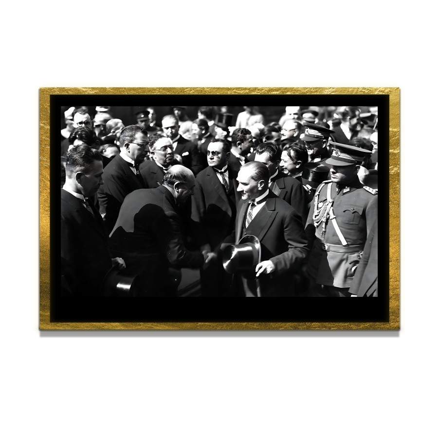 Yapay Zeka ile Yenilenmiş Atatürk Fotoğrafları Siyah Beyaz Cam Tablo, 3d Dekoratif Baskı 47