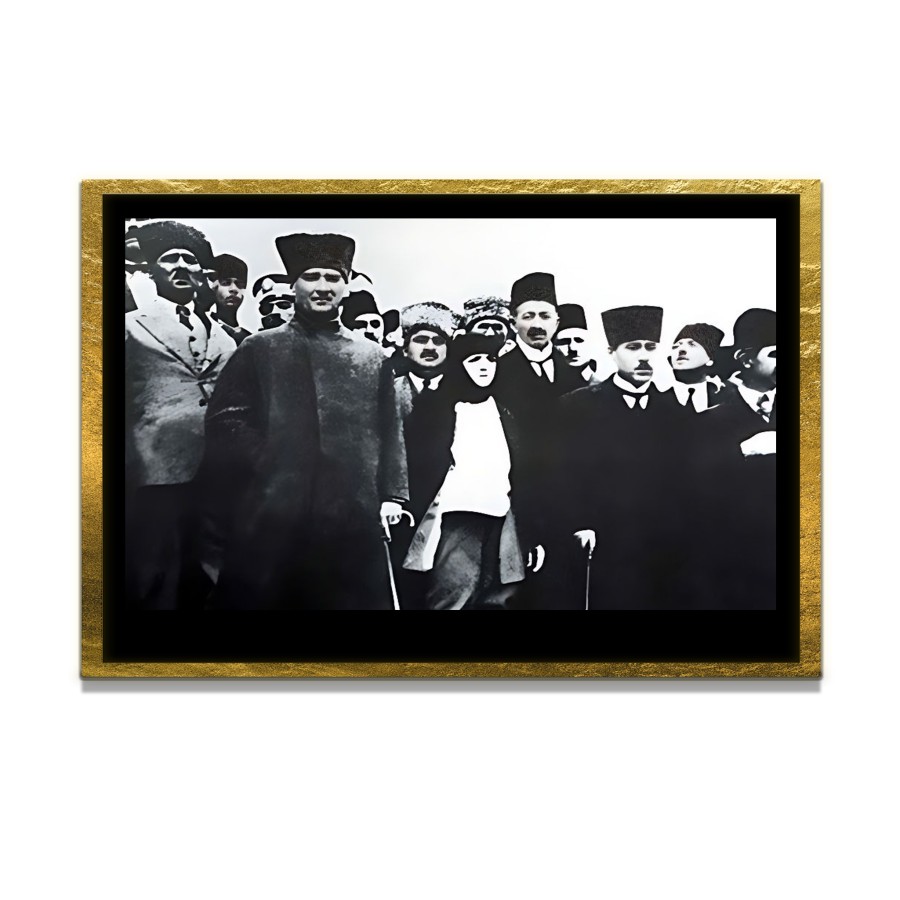 Yapay Zeka ile Yenilenmiş Atatürk Fotoğrafları Siyah Beyaz Cam Tablo, 3d Dekoratif Baskı 65