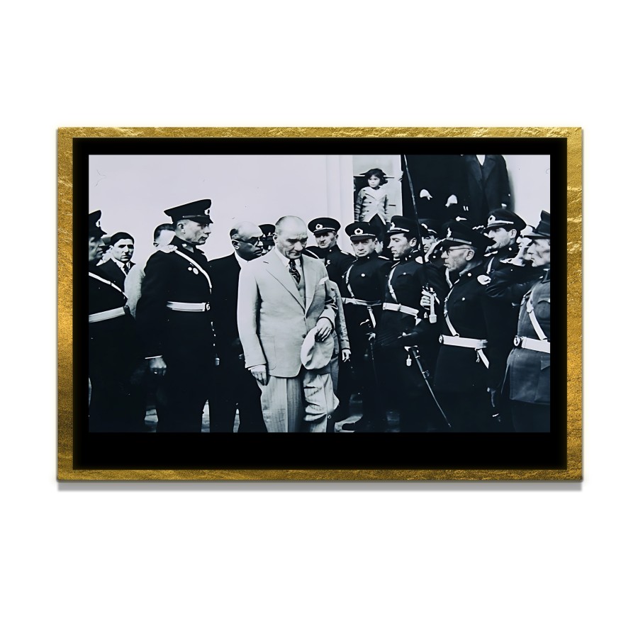 Yapay Zeka ile Yenilenmiş Atatürk Fotoğrafları Siyah Beyaz Cam Tablo, 3d Dekoratif Baskı 116