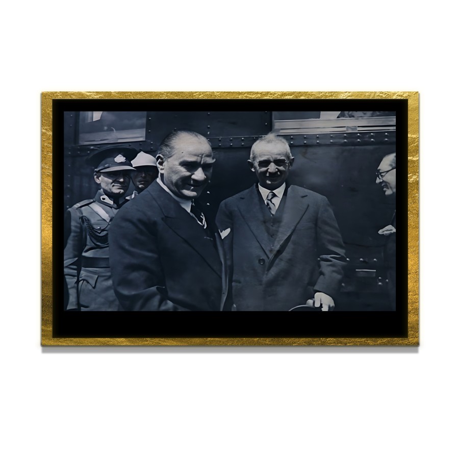 Yapay Zeka ile Yenilenmiş Atatürk Fotoğrafları Siyah Beyaz Cam Tablo, 3d Dekoratif Baskı 238