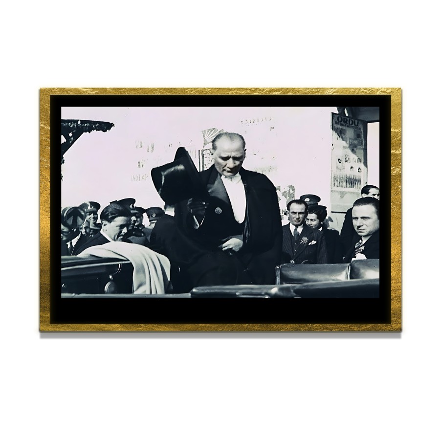 Yapay Zeka ile Yenilenmiş Atatürk Fotoğrafları Siyah Beyaz Cam Tablo, 3d Dekoratif Baskı 246