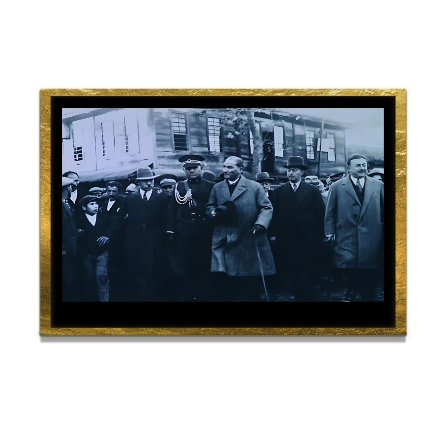 Yapay Zeka ile Yenilenmiş Atatürk Fotoğrafları Siyah Beyaz Cam Tablo, 3d Dekoratif Baskı 298