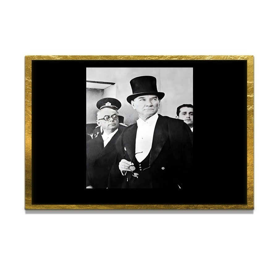 Yapay Zeka ile Yenilenmiş Atatürk Fotoğrafları Siyah Beyaz Cam Tablo, 3d Dekoratif Baskı 547