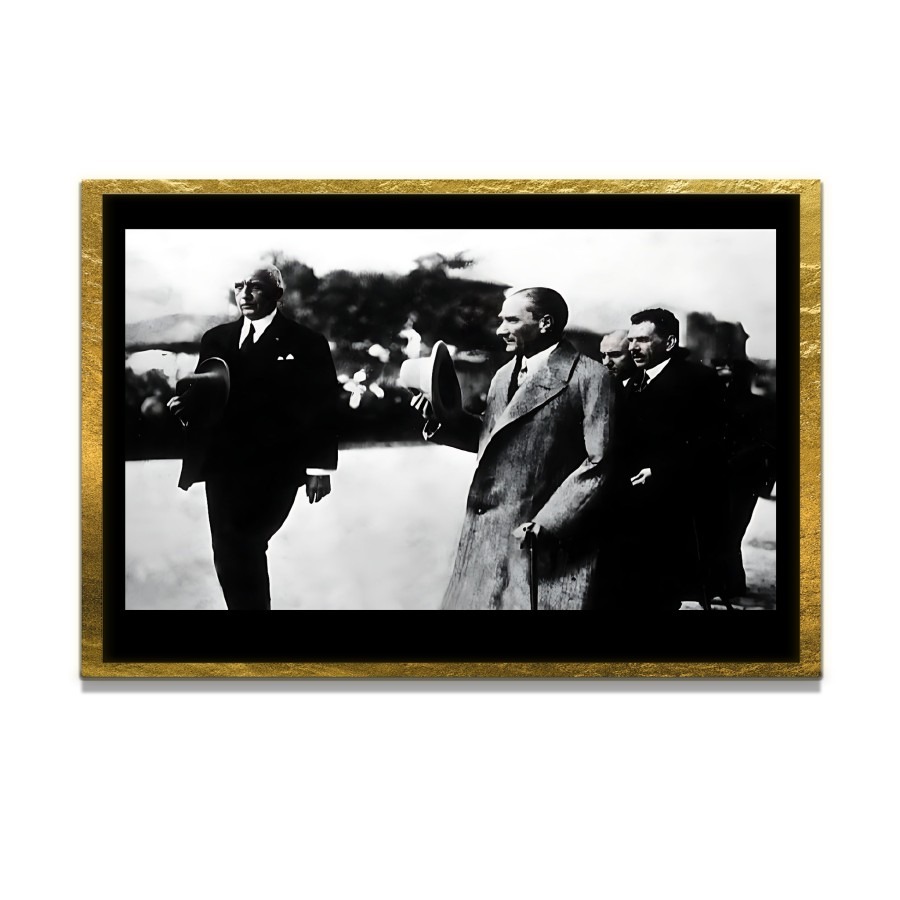 Yapay Zeka ile Yenilenmiş Atatürk Fotoğrafları Siyah Beyaz Cam Tablo, 3d Dekoratif Baskı 557