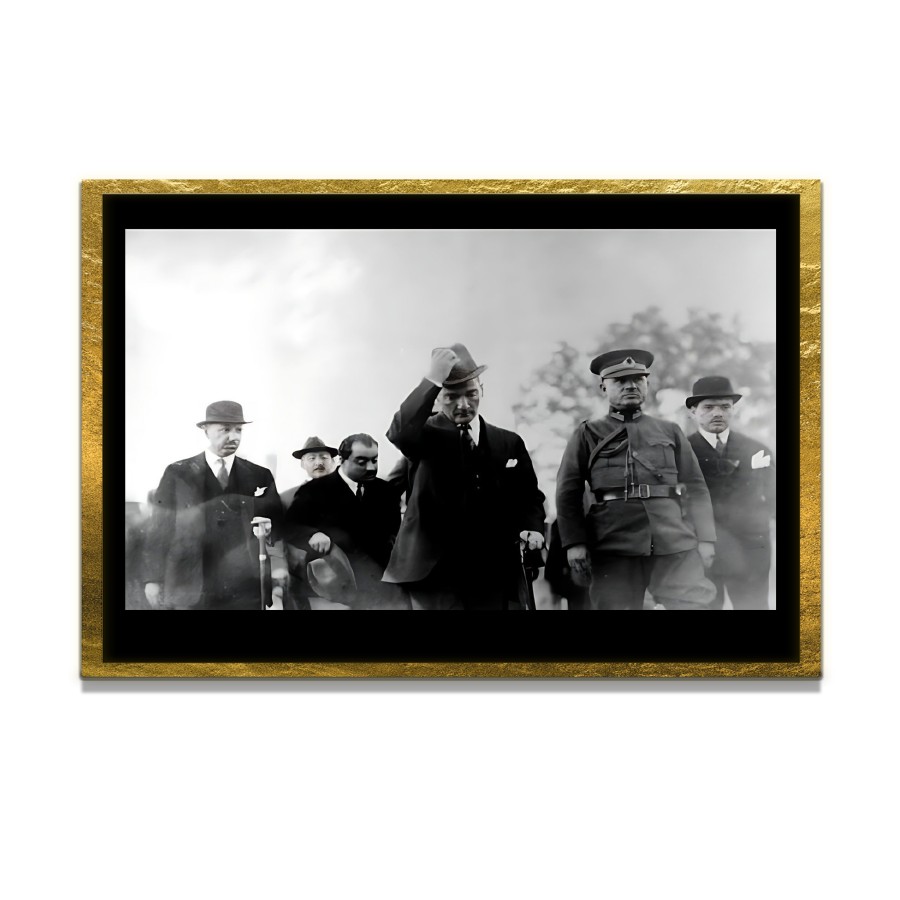 Yapay Zeka ile Yenilenmiş Atatürk Fotoğrafları Siyah Beyaz Cam Tablo, 3d Dekoratif Baskı 589