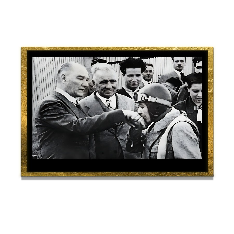 Yapay Zeka ile Yenilenmiş Atatürk Fotoğrafları Siyah Beyaz Cam Tablo, 3d Dekoratif Baskı 681