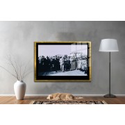 Yapay Zeka ile Yenilenmiş Atatürk Fotoğrafları Siyah Beyaz Cam Tablo, 3d Dekoratif Baskı 102