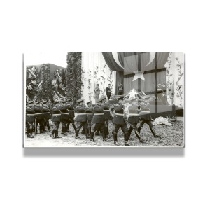 Atatürk Cam Tablo Yatay 176