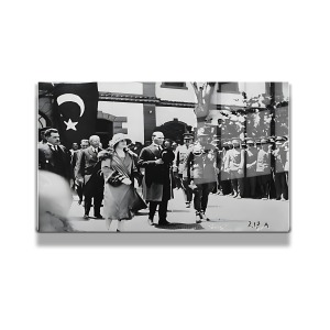 Atatürk Cam Tablo Yatay 330