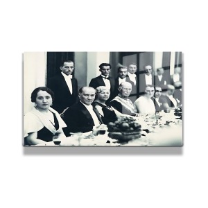 Atatürk Cam Tablo Yatay 585