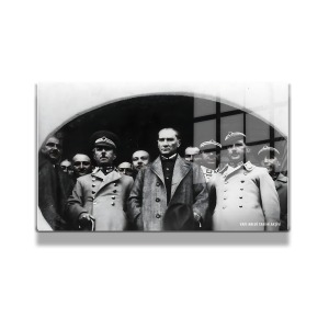 Atatürk Cam Tablo Yatay 05
