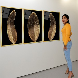 Üç Parçalı Cam Tablo 120