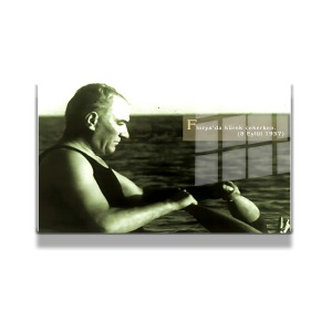 Atatürk Cam Tablo Yatay 740