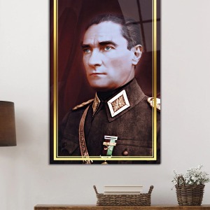 Gold Şeritli Üniformalı Atatürk Portresi Cam Tablo, Darbelere Dayanıklı Kırılmaz Temperli
