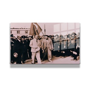Atatürk Cam Tablo Yatay 606