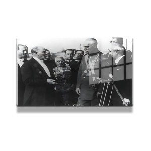 Atatürk Cam Tablo Yatay 327