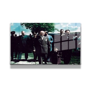 Atatürk Cam Tablo Yatay 682
