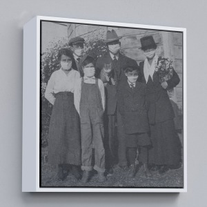 Çerçeveli 1918 İspanyol Gribi Krizi, Maskeli Kedi, Kanvas Tablo-5328