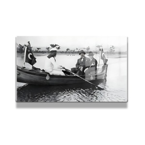 Atatürk Cam Tablo Yatay 356