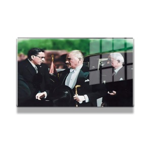 Atatürk Cam Tablo Yatay 670