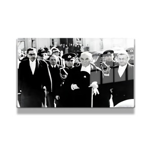 Atatürk Cam Tablo Yatay 475