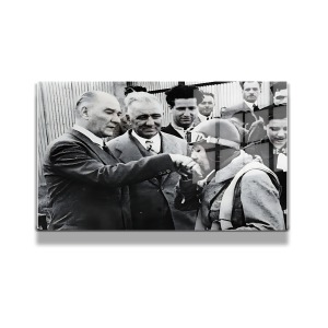 Atatürk Cam Tablo Yatay 341