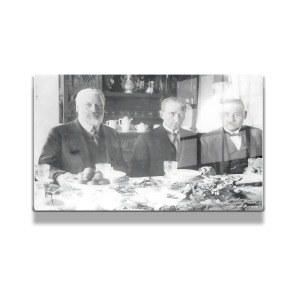 Atatürk Cam Tablo Yatay 130