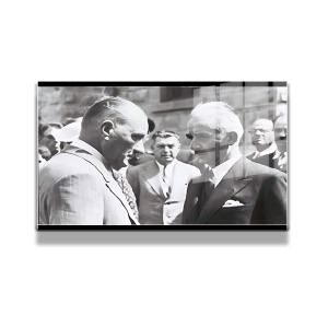 Atatürk Cam Tablo Yatay 261