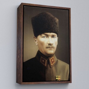 Çerçeveli Atatürk Portre Tablosu Mustafa Kemal Atatürk Dikdörtgen Dekoratif Kanvas Tablo-61