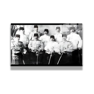Atatürk Cam Tablo Yatay 181