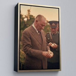 Çerçeveli Atatürk Portre Tablosu Mustafa Kemal Atatürk Dikdörtgen Dekoratif Kanvas Tablo-137