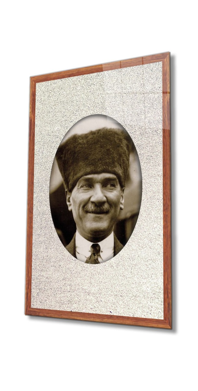 Atatürk Cam Tablo 4 mm Dayanıklı Temperli Cam