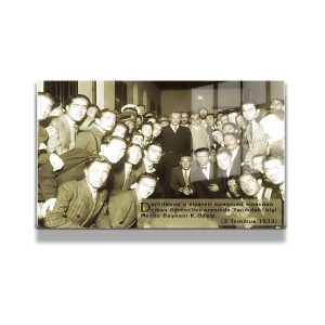 Atatürk Cam Tablo Yatay 702
