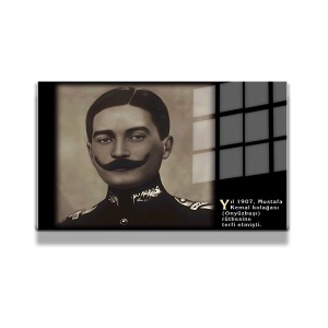 Atatürk Cam Tablo Yatay 652