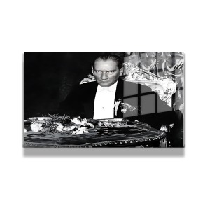 Atatürk Cam Tablo Yatay 325