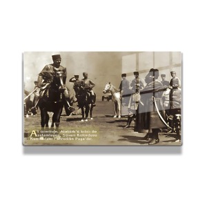 Atatürk Cam Tablo Yatay 818