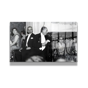 Atatürk Cam Tablo Yatay 342