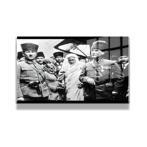 Atatürk Cam Tablo Yatay 107