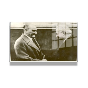 Atatürk Cam Tablo Yatay 418