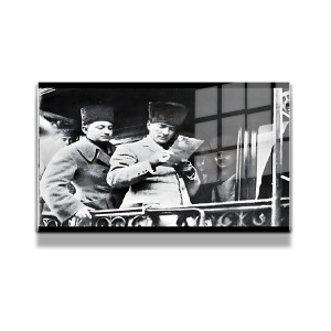 Atatürk Cam Tablo Yatay 175