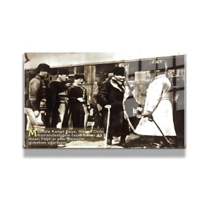 Atatürk Cam Tablo Yatay 804