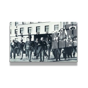 Atatürk Cam Tablo Yatay 548
