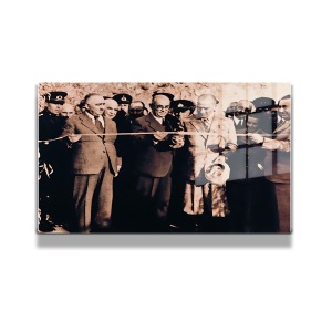 Atatürk Cam Tablo Yatay 638