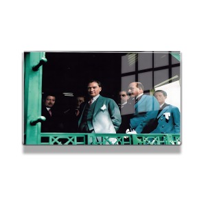 Atatürk Cam Tablo Yatay 677