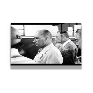 Atatürk Cam Tablo Yatay 148