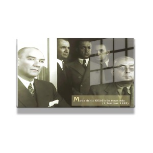 Atatürk Cam Tablo Yatay 750